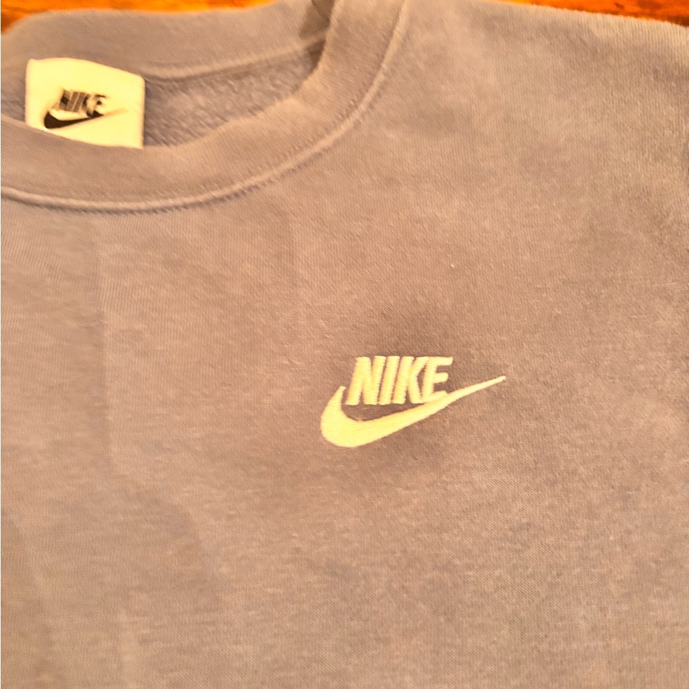 Nike blue/purple crewneck!! - Picture 3 of 6